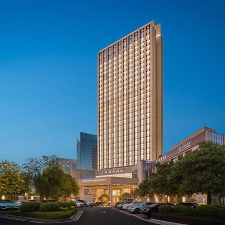 Dongguan Dongcheng International Hotel - Free Shuttle Buses For Executive Room Guests During Canton Fair Exteriér fotografie