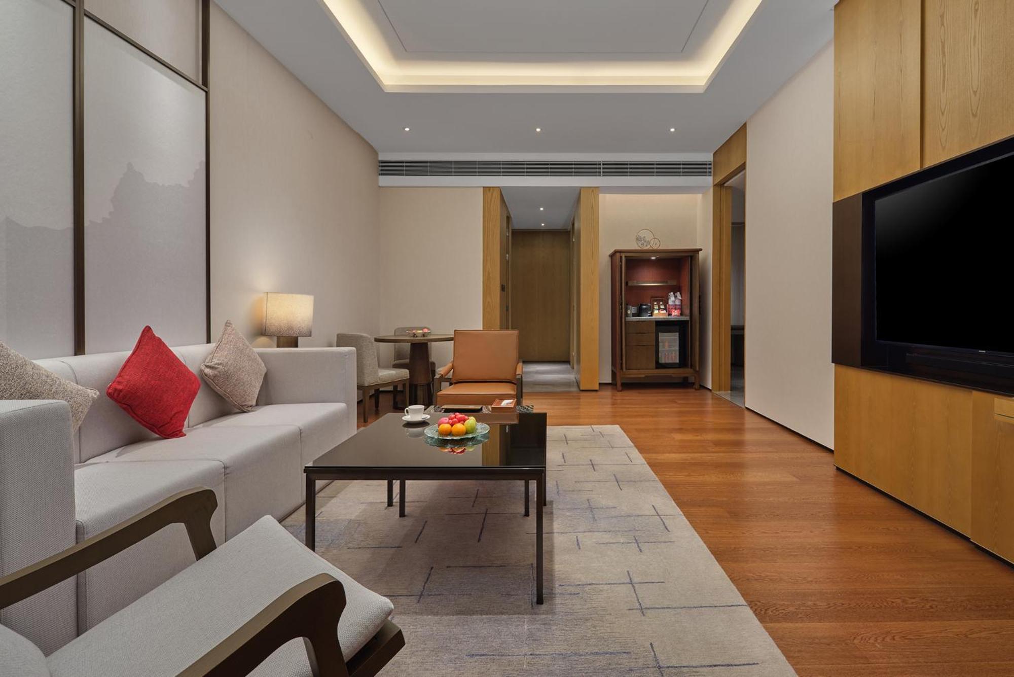 Dongguan Dongcheng International Hotel - Free Shuttle Buses For Executive Room Guests During Canton Fair Exteriér fotografie