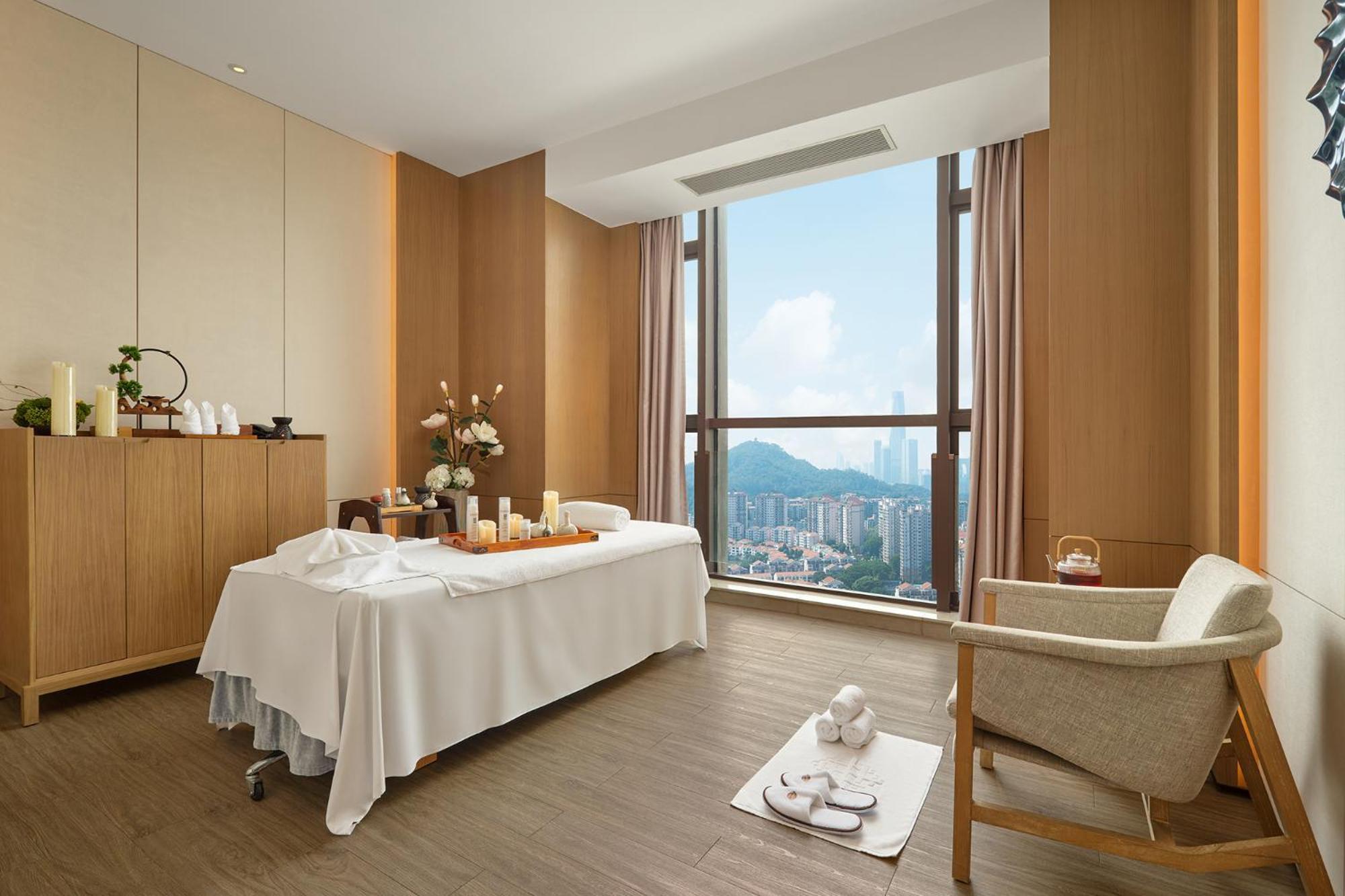 Dongguan Dongcheng International Hotel - Free Shuttle Buses For Executive Room Guests During Canton Fair Exteriér fotografie