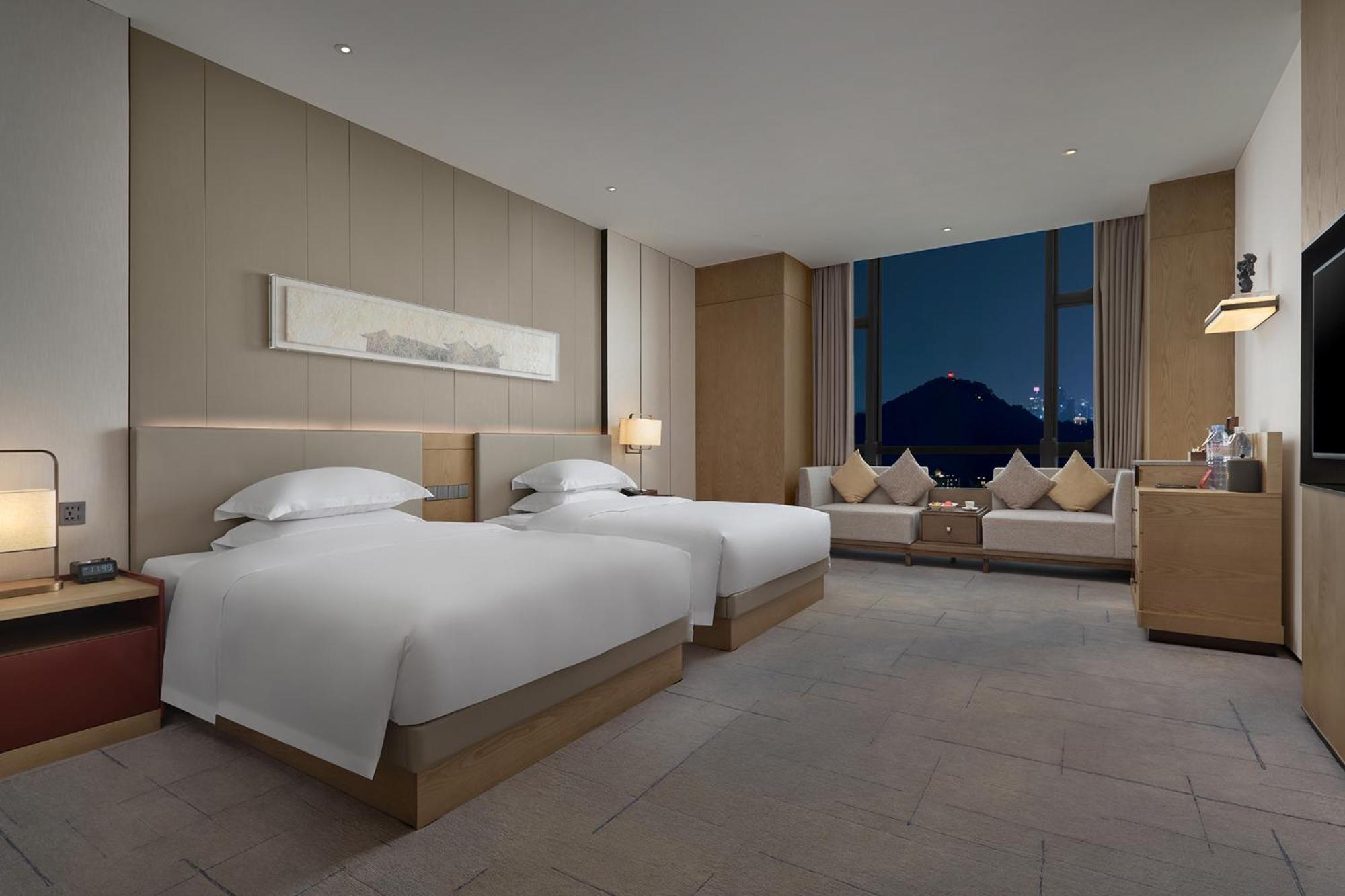 Dongguan Dongcheng International Hotel - Free Shuttle Buses For Executive Room Guests During Canton Fair Exteriér fotografie