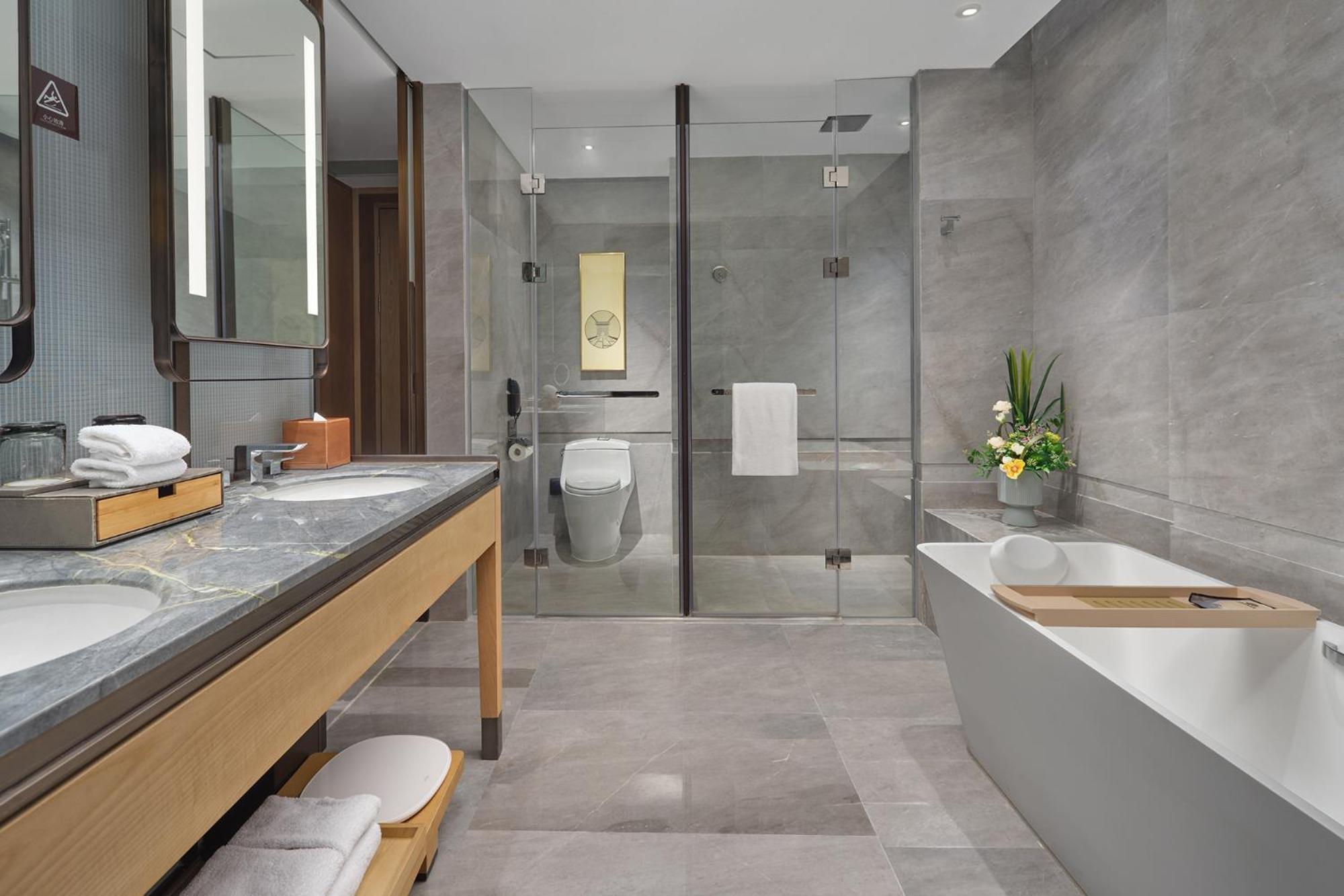 Dongguan Dongcheng International Hotel - Free Shuttle Buses For Executive Room Guests During Canton Fair Exteriér fotografie