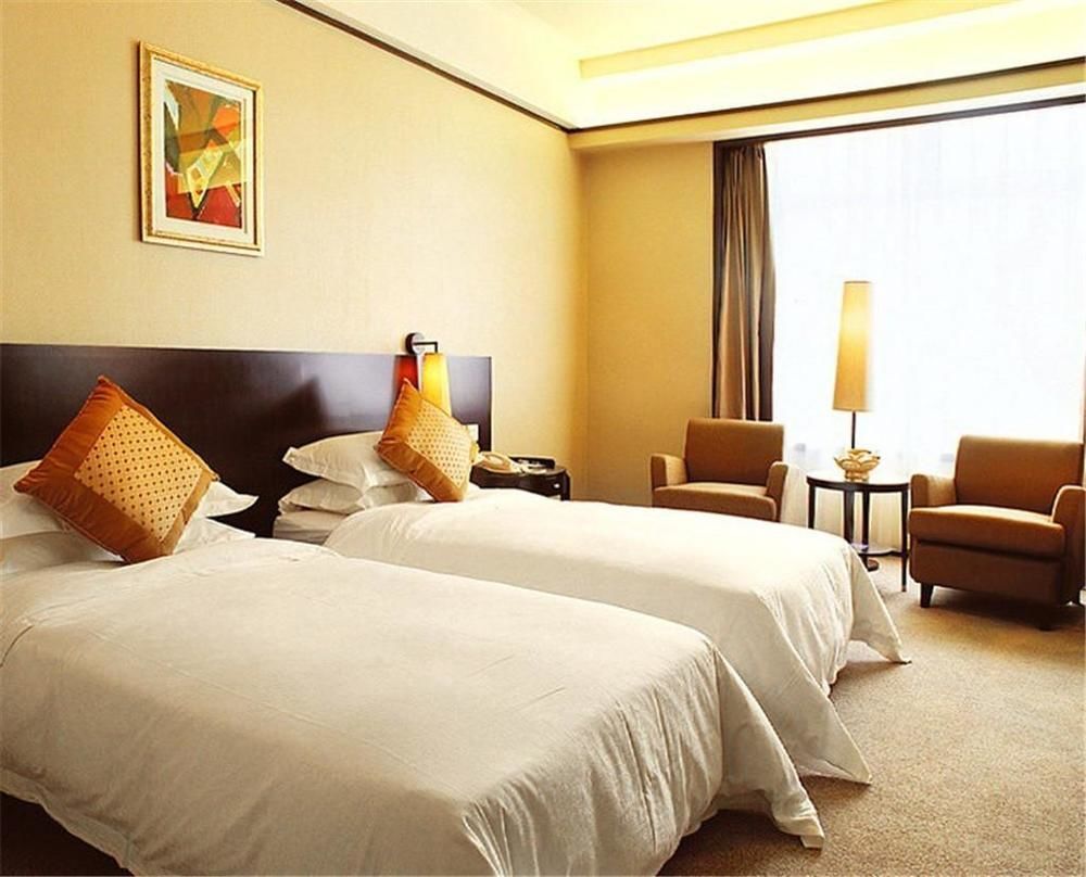 Dongguan Dongcheng International Hotel - Free Shuttle Buses For Executive Room Guests During Canton Fair Exteriér fotografie